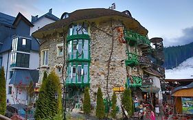 Грибова хата